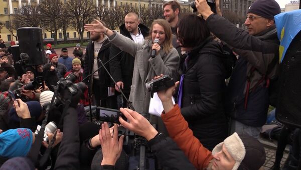 Это провокаторы - Собчак отреагировала на свист в свой адрес на митинге Это провокаторы - Собчак отреагировала на свист в свой адрес на митинге