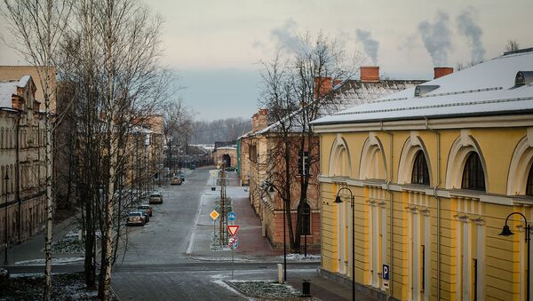 Улица в городе Даугавпилс, Латвия. Архивное фото Улица в городе Даугавпилс, Латвия. Архивное фото