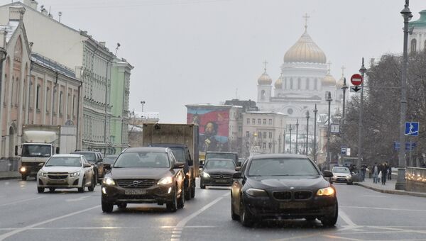 Улица Волхонка в Москве Улица Волхонка в Москве
