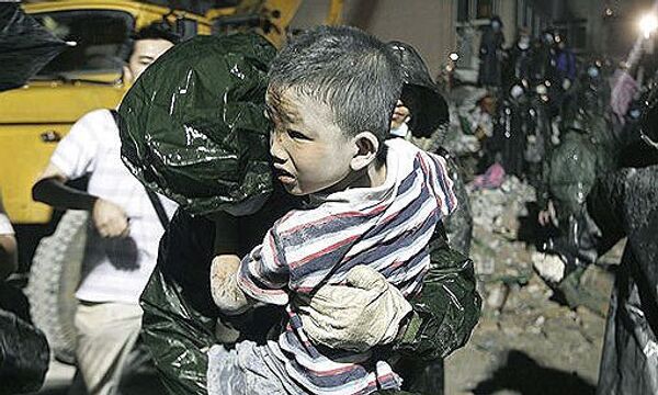 Жертвы землетрясения в Китае Жертвы землетрясения в Китае