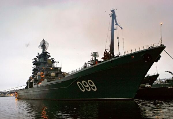 Ракетный крейсер Пётр Великий. ВМФ РФ Ракетный крейсер Пётр Великий. ВМФ РФ