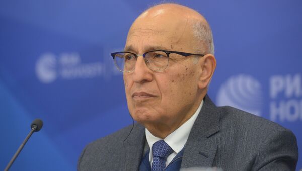 Советник президента Палестины по международным вопросам Набиль Шаат Советник президента Палестины по международным вопросам Набиль Шаат