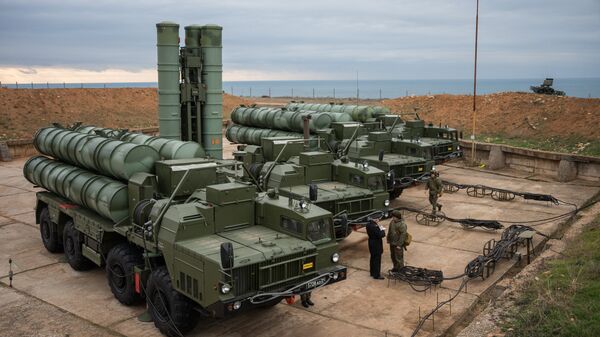 Комплекс ПВО С-400 Триумф заступил на охрану российских воздушных границ в Севастополе. 13 января 2017 Комплекс ПВО С-400 Триумф заступил на охрану российских воздушных границ в Севастополе. 13 января 2017