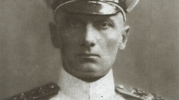 Командующий Черноморским флотом вице-адмирал А.В. Колчак, 1916 год Командующий Черноморским флотом вице-адмирал А.В. Колчак, 1916 год