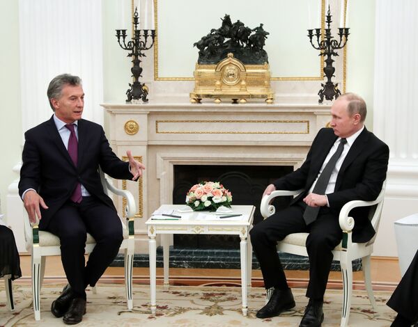 Президент РФ Владимир Путин и президент Аргентины Маурисио Макри во время встречи. 23 января 2018 Президент РФ Владимир Путин и президент Аргентины Маурисио Макри во время встречи. 23 января 2018