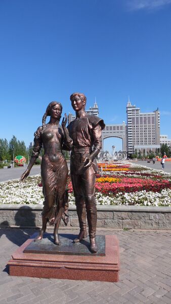 Скульптура в Астане Скульптура в Астане