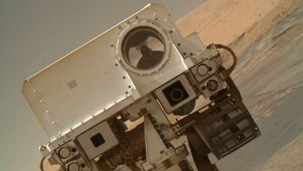 Селфи марсохода Curiosity. 23 января 2018 года Селфи марсохода Curiosity. 23 января 2018 года