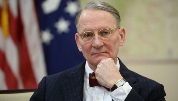 Генеральный консул США в Екатеринбурге Пол М. Картер во время интервью Генеральный консул США в Екатеринбурге Пол М. Картер во время интервью