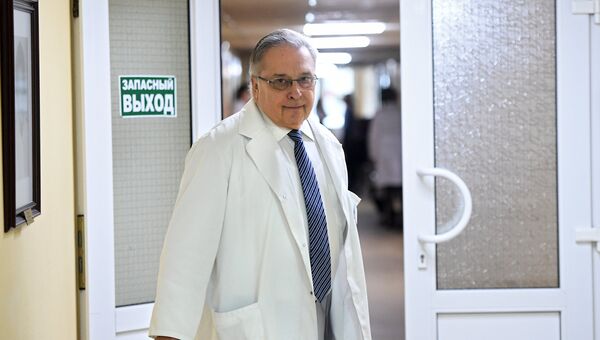 Российский кардиолог, академик РАН, заведующий кафедрой Госпитальной терапии № 1 лечебного факультета ПМГМУ имени И.М. Сеченова, директор клиники им А.А. Остроумова, профессор Юрий Беленков Российский кардиолог, академик РАН, заведующий кафедрой Госпитальной терапии № 1 лечебного факультета ПМГМУ имени И.М. Сеченова, директор клиники им А.А. Остроумова, профессор Юрий Беленков