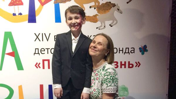 Георгий Савельев с актрисой Диной Корзун Георгий Савельев с актрисой Диной Корзун