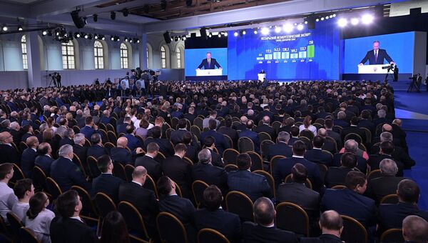 Президент РФ Владимир Путин выступает с ежегодным посланием Федеральному Собранию. 1 марта 2018 Президент РФ Владимир Путин выступает с ежегодным посланием Федеральному Собранию. 1 марта 2018