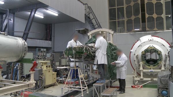 Стоп-кадр из видео Минобороны РФ о ракетном комплексе стратегического назначения с гиперзвуковым планирующим крылатым блоком Стоп-кадр из видео Минобороны РФ о ракетном комплексе стратегического назначения с гиперзвуковым планирующим крылатым блоком