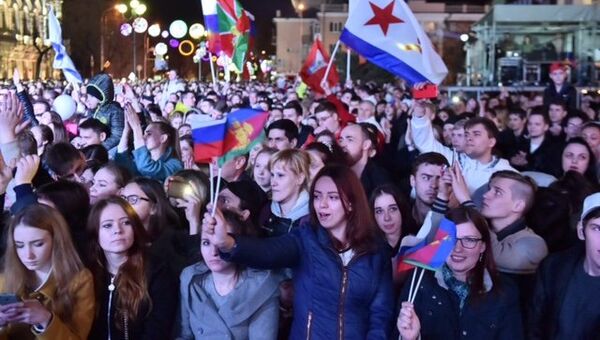 Концерт-митинг, приуроченный к четвертой годовщине воссоединения Крыма с Россией в Краснодаре Концерт-митинг, приуроченный к четвертой годовщине воссоединения Крыма с Россией в Краснодаре