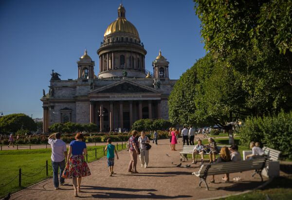 Исаакиевский собор в Санкт-Петербурге Исаакиевский собор в Санкт-Петербурге