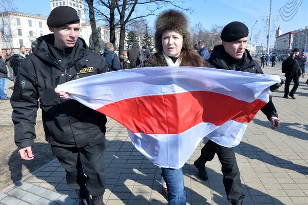 Задержание участника акции протеста День воли, приуроченную к 100-й годовщине Белорусской Народной Республики. 25 марта 2018 Задержание участника акции протеста День воли, приуроченную к 100-й годовщине Белорусской Народной Республики. 25 марта 2018