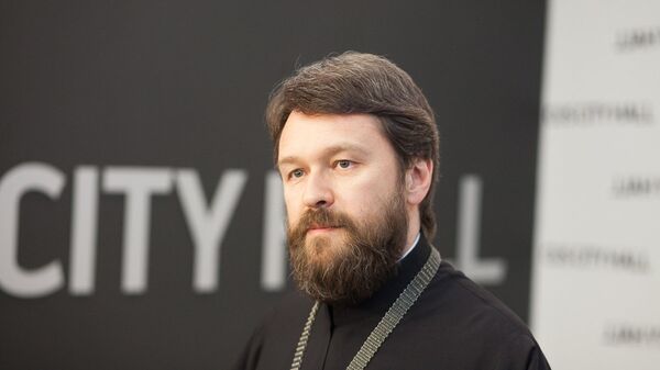 митрополит Иларион на пресс-подходе в Крокус Сити Холле митрополит Иларион на пресс-подходе в Крокус Сити Холле