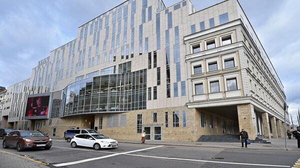 Новое здание театра Олега Табакова на Малой Сухаревской площади Новое здание театра Олега Табакова на Малой Сухаревской площади