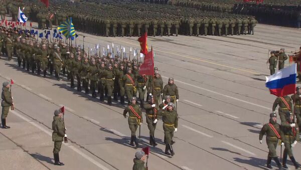 Российские военные провели репетицию парада Победы на полигоне в Алабино Российские военные провели репетицию парада Победы на полигоне в Алабино