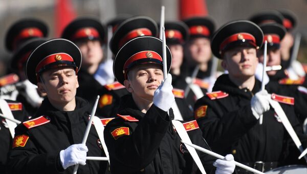 Курсанты Московского военно-музыкального училища на репетиции парада Победы. 9 апреля 2018 Курсанты Московского военно-музыкального училища на репетиции парада Победы. 9 апреля 2018