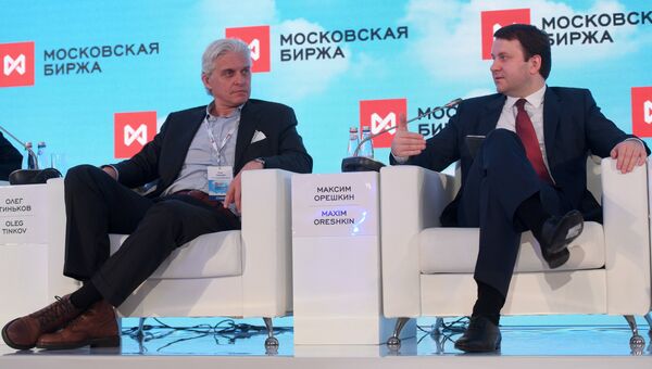 Председатель совета директоров Тинькофф Банк Олег Тиньков на Биржевом форуме 2018. 10 апреля 2018 Председатель совета директоров Тинькофф Банк Олег Тиньков на Биржевом форуме 2018. 10 апреля 2018