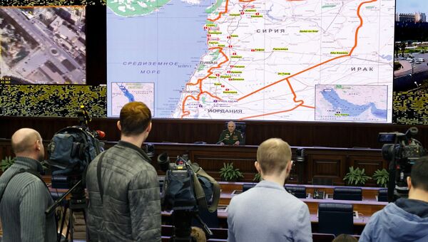 Брифинг начальника Главного оперативного управления Генштаба РФ Сергея Рудского в Москве. 14 апреля 2018 Брифинг начальника Главного оперативного управления Генштаба РФ Сергея Рудского в Москве. 14 апреля 2018