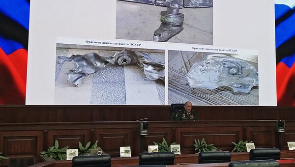 Начальник Главного оперативного управления Генштаба ВС генерал-полковник Сергей Рудской во время брифинга по ситуации в Сирии. 25 апреля 2018 Начальник Главного оперативного управления Генштаба ВС генерал-полковник Сергей Рудской во время брифинга по ситуации в Сирии. 25 апреля 2018