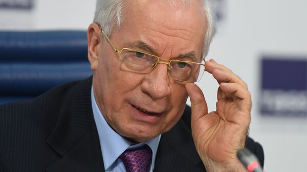 Николай Азаров во время пресс-конференции свидетелей со стороны бывшего президента Украины Виктора Януковича Николай Азаров во время пресс-конференции свидетелей со стороны бывшего президента Украины Виктора Януковича