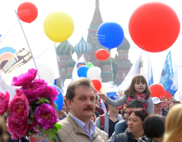 Первомайская демонстрация на Красной площади Первомайская демонстрация на Красной площади
