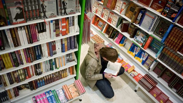 Толстой заявил о снижении спроса на книги в России