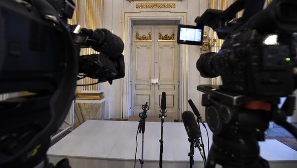 Журналисты перед объявлением лауреатов Нобелевской премии по литературе. 13 октября 2016 Журналисты перед объявлением лауреатов Нобелевской премии по литературе. 13 октября 2016