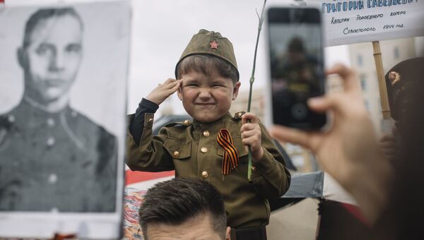Участники акции Бессмертный полк в Барселоне. 6 мая 2018 года Участники акции Бессмертный полк в Барселоне. 6 мая 2018 года