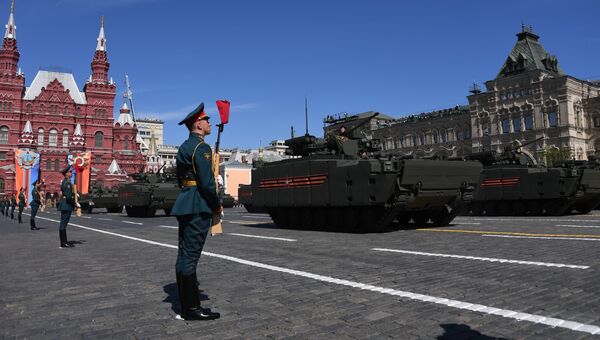 Боевые машины пехоты (БМП) на гусеничной платформе Курганец-25 на военном параде, посвященном 73-й годовщине Победы в ВОВ Боевые машины пехоты (БМП) на гусеничной платформе Курганец-25 на военном параде, посвященном 73-й годовщине Победы в ВОВ