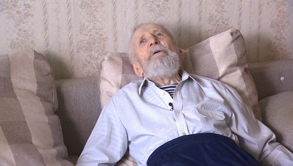 Фронтовик-подводник Юлий Клюнин: Не до страха, когда идет борьба за Родину Фронтовик-подводник Юлий Клюнин: Не до страха, когда идет борьба за Родину