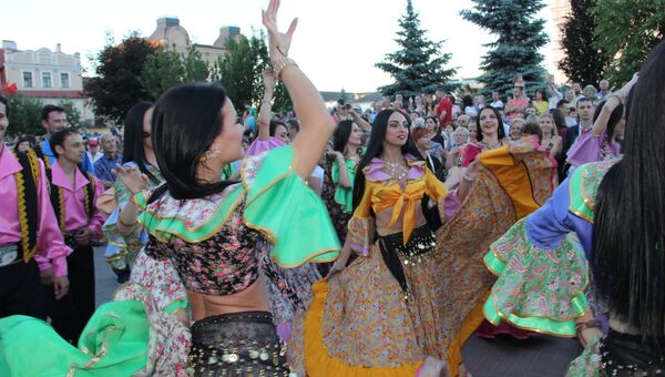 Участники фестиваля национальных культур в Гродно Участники фестиваля национальных культур в Гродно