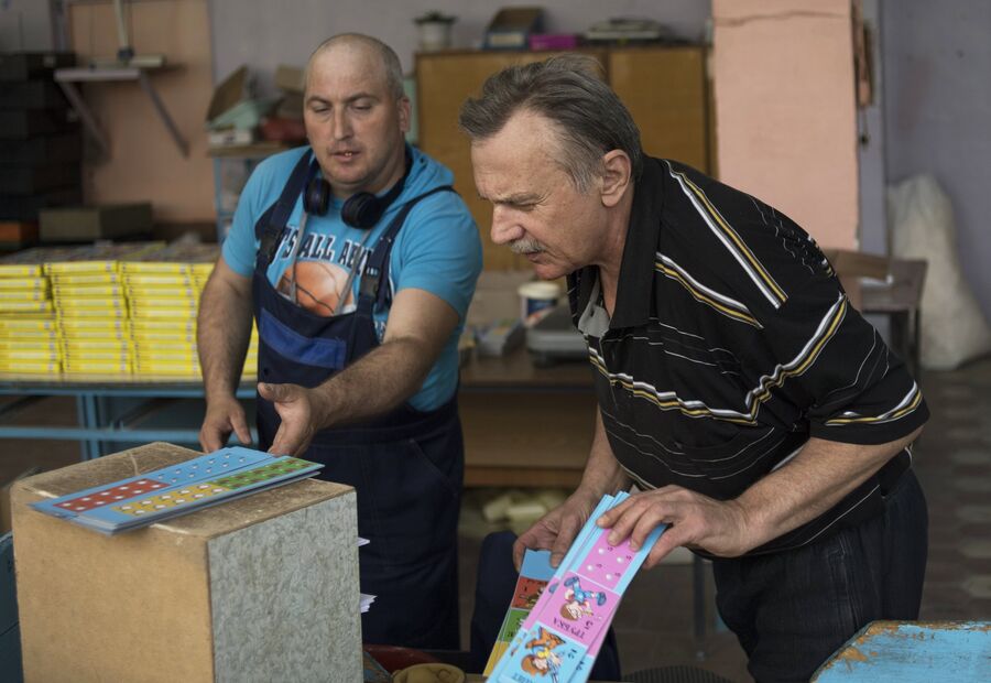Цех слепых и слабовидящих на базе ООО Боровское предприятие РУСиНовоПак на улице Русинова в Ермолино Цех слепых и слабовидящих на базе ООО Боровское предприятие РУСиНовоПак на улице Русинова в Ермолино
