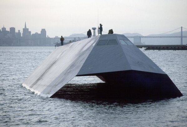 Надводный корабль Sea Shadow IX-529 Надводный корабль Sea Shadow IX-529