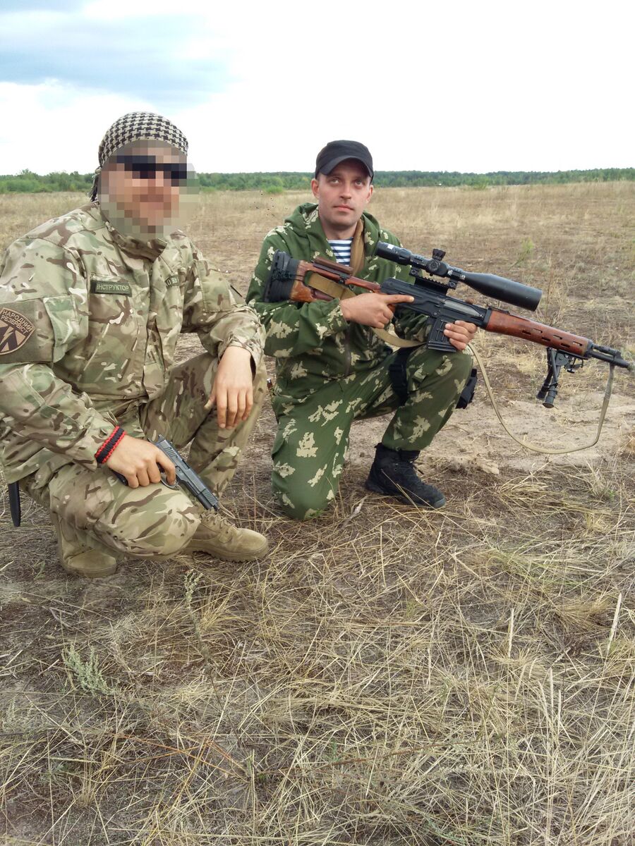 Учебные сборы в/ч 3066 (Батальон имени Кульчицкого). Справа Сергей Сановский Учебные сборы в/ч 3066 (Батальон имени Кульчицкого). Справа Сергей Сановский