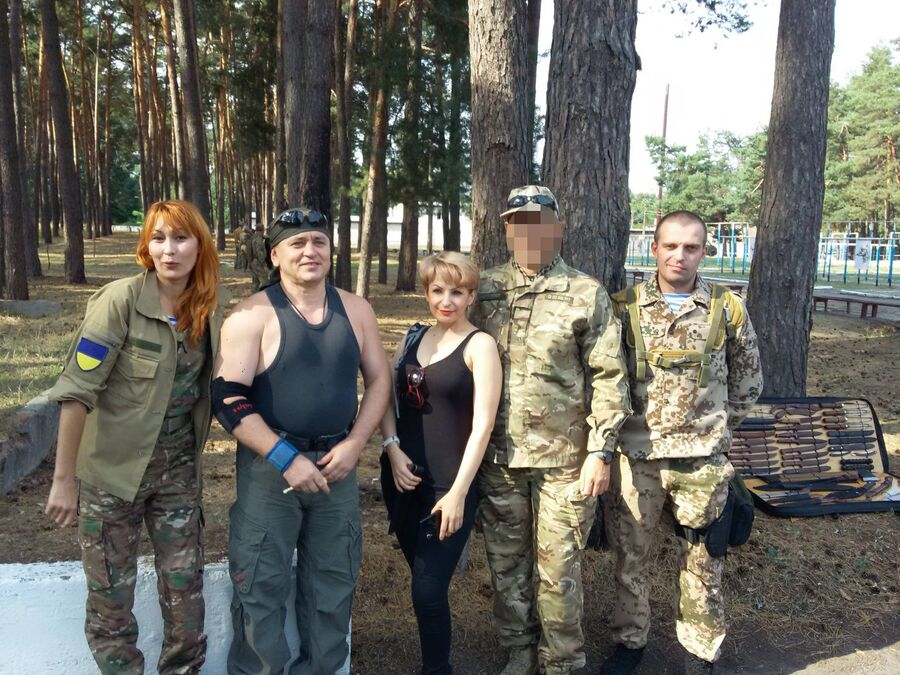 Полигон Национальной гвардии, тренинг, посвященный памяти полковника ГУР Вячеслава Галвы. Слева направо Ирина Рубенштейн, Андрей Лисогор, волонтер Ирина и Сергей Сановский Полигон Национальной гвардии, тренинг, посвященный памяти полковника ГУР Вячеслава Галвы. Слева направо Ирина Рубенштейн, Андрей Лисогор, волонтер Ирина и Сергей Сановский