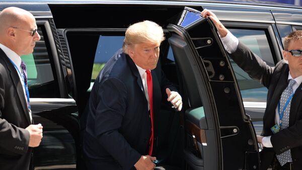 Президент США Дональд Трамп на саммите НАТО в Брюсселе. 11 июля 2018 Президент США Дональд Трамп на саммите НАТО в Брюсселе. 11 июля 2018