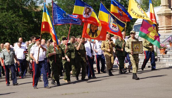 Участники Крестного хода, посвященного 1030-летию Крещения Руси в Луганске. 27 июля 2018 Участники Крестного хода, посвященного 1030-летию Крещения Руси в Луганске. 27 июля 2018