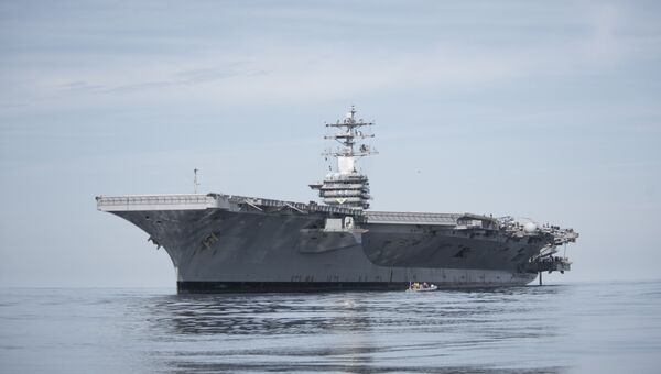 Авианосец ВМС США Эйзенхауэр (USS Dwight D. Eisenhower) Авианосец ВМС США Эйзенхауэр (USS Dwight D. Eisenhower)