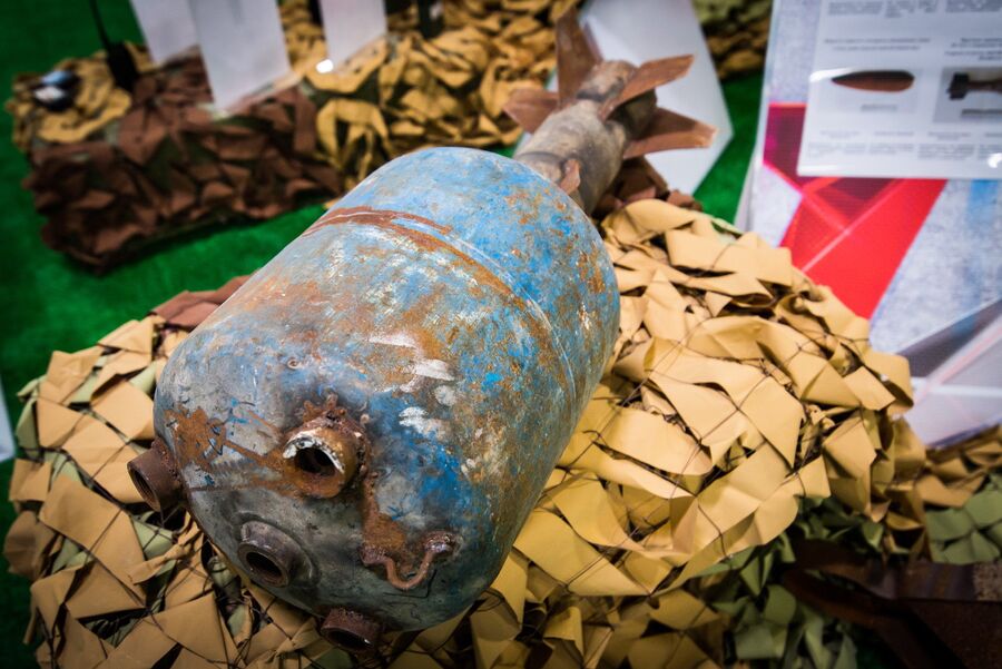 Самодельная мина, изготовленная из газового баллона Самодельная мина, изготовленная из газового баллона