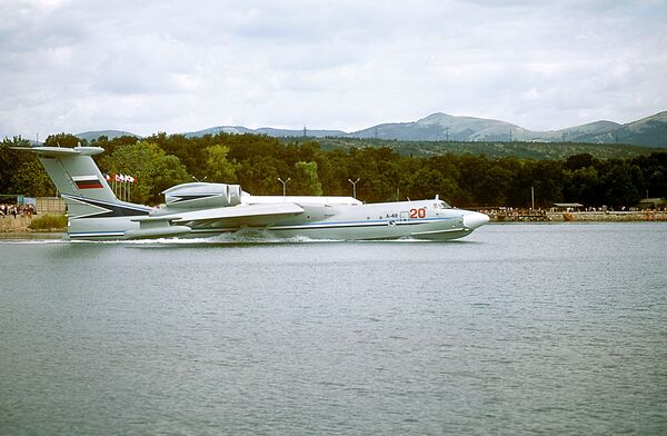 Самолет-амфибия А-40 (Альбатрос) Самолет-амфибия А-40 (Альбатрос)