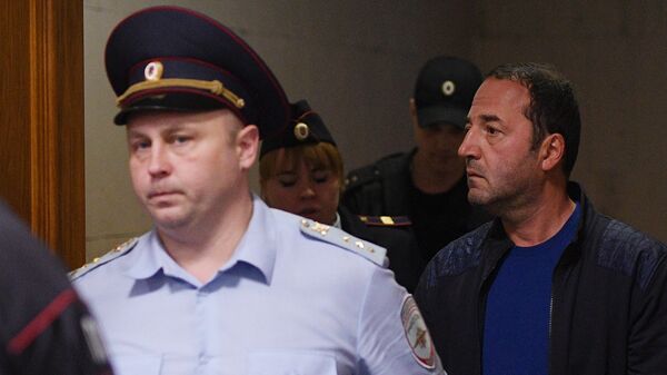 Заур Марданов, подозреваемый в похищении известного российского певца Авраама Руссо Заур Марданов, подозреваемый в похищении известного российского певца Авраама Руссо