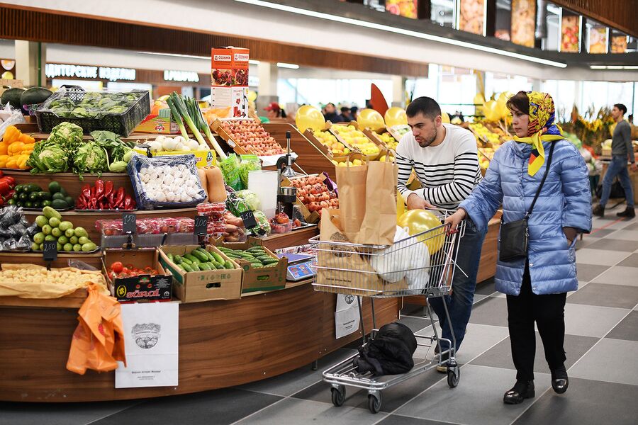 Задумываясь о том, какие продукты следует ввести в рацион, в первую очередь стоит обратить внимание на то, что растет, что называется, под боком Задумываясь о том, какие продукты следует ввести в рацион, в первую очередь стоит обратить внимание на то, что растет, что называется, под боком