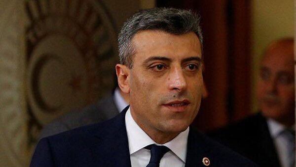 Депутат парламента Турции от основной оппозиционной Народно-республиканской партии Озтюрк Йылмаз Депутат парламента Турции от основной оппозиционной Народно-республиканской партии Озтюрк Йылмаз