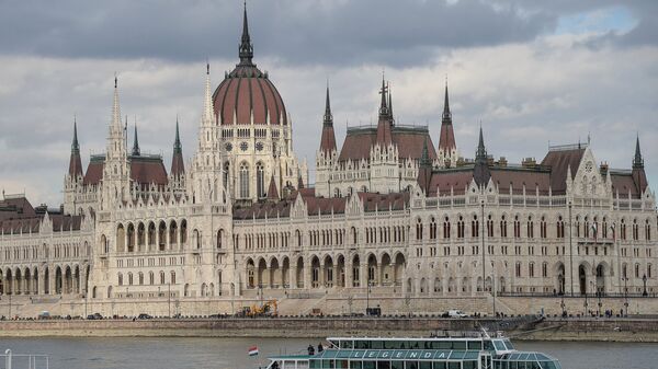 Венгрия назвала санкции против России неразумной политикой