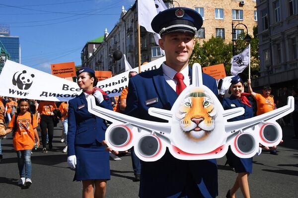 Участники праздничных мероприятий, посвященных Дню тигра, во Владивостоке Участники праздничных мероприятий, посвященных Дню тигра, во Владивостоке