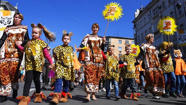 Участники праздничных мероприятий, посвященных Дню тигра, во Владивостоке Участники праздничных мероприятий, посвященных Дню тигра, во Владивостоке