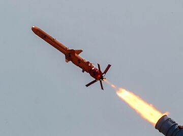 Испытания украинской крылатой ракеты Нептун Испытания украинской крылатой ракеты Нептун